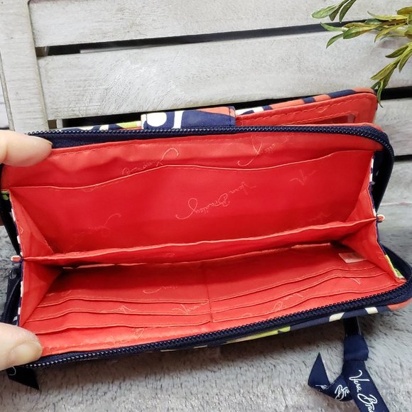 EUC Vera Bradley Turnlock Wallet - Picture 3 of 8